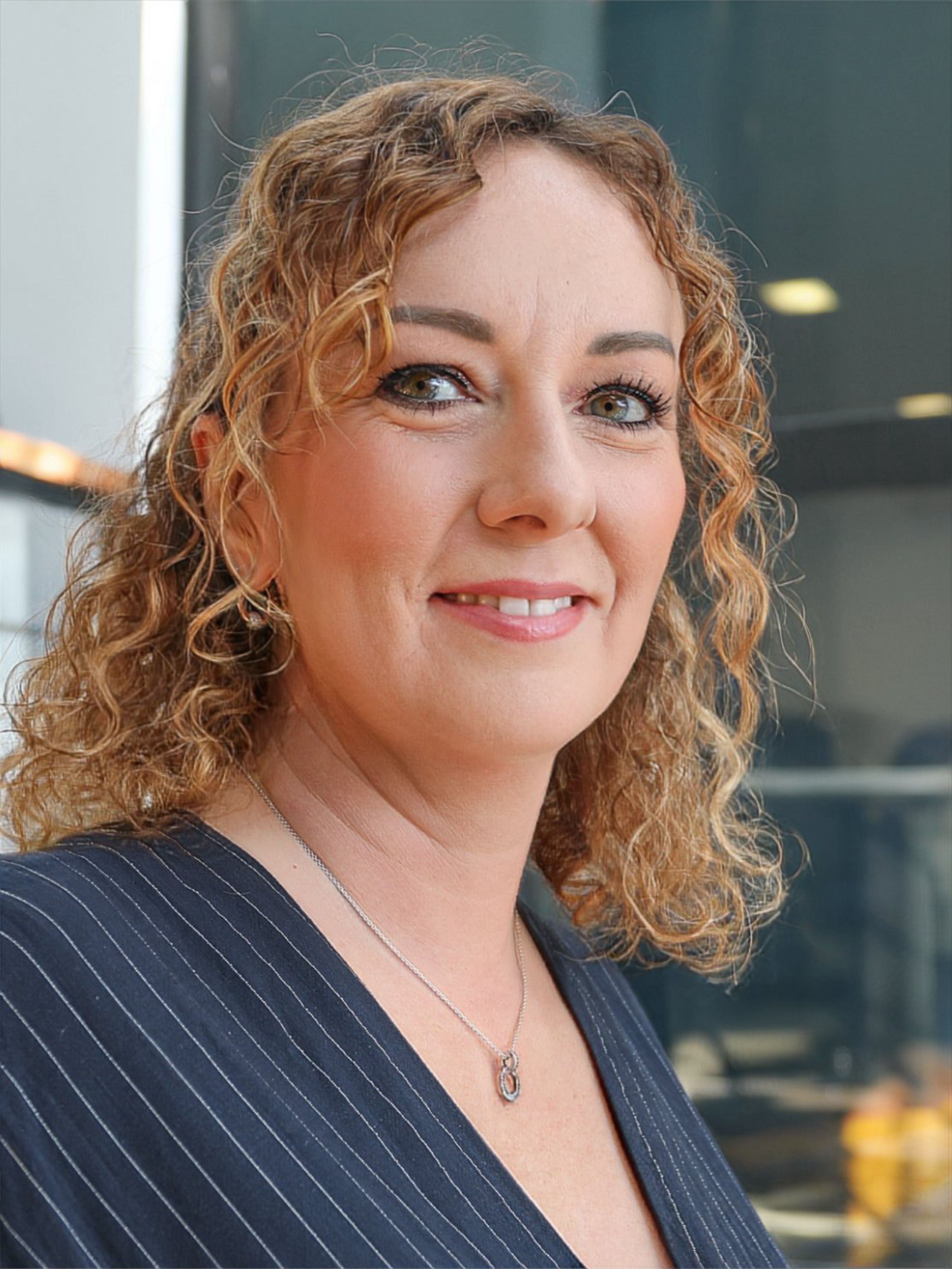 
<span>COMTE Gwenaelle</span>
