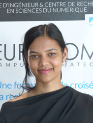 
<span>DAREKAR Sunidhi</span>
